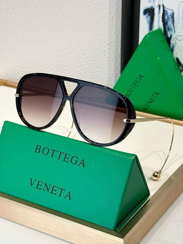 BOTTEGA VENETA
