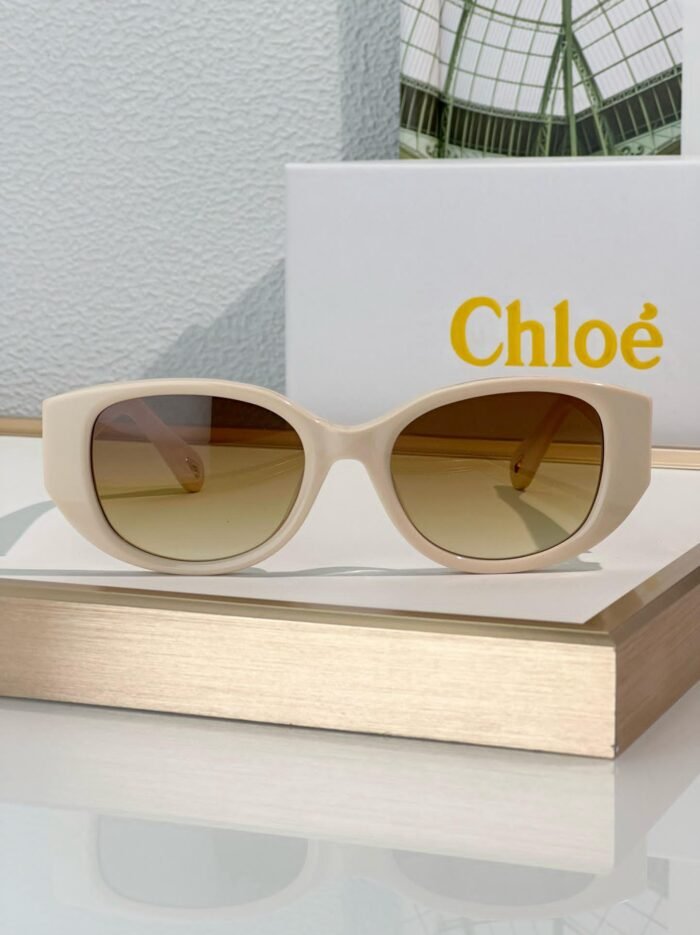 Chloe