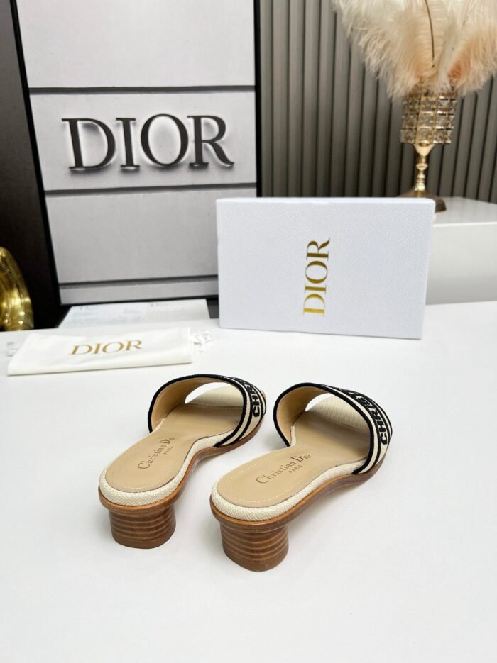 Christian Dior