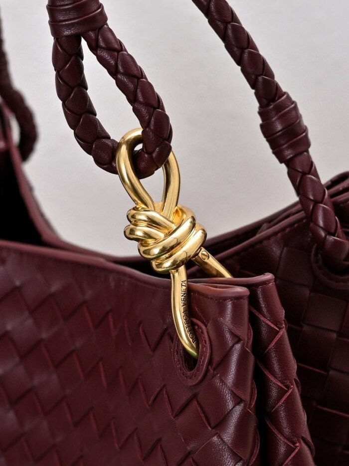 Bottega Veneta
