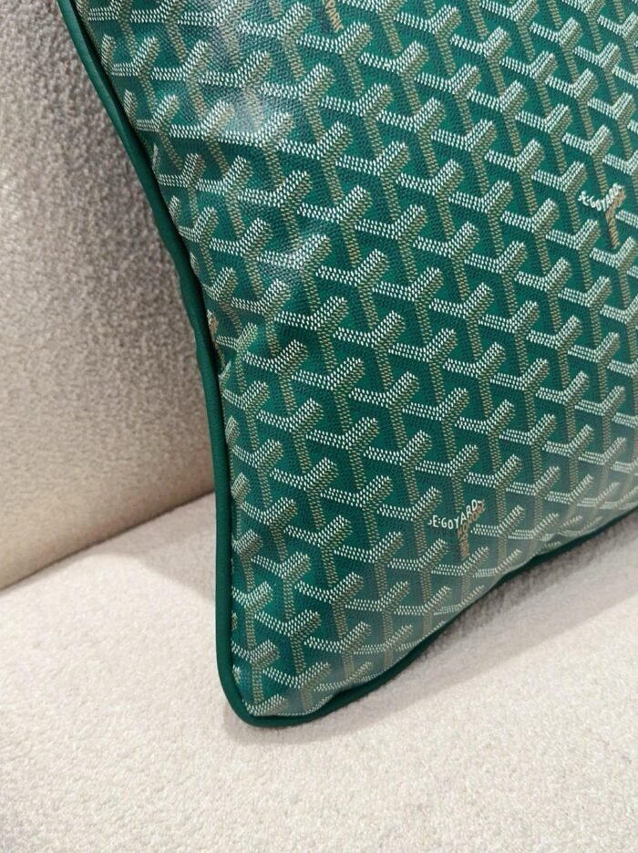 Goyard Goyard